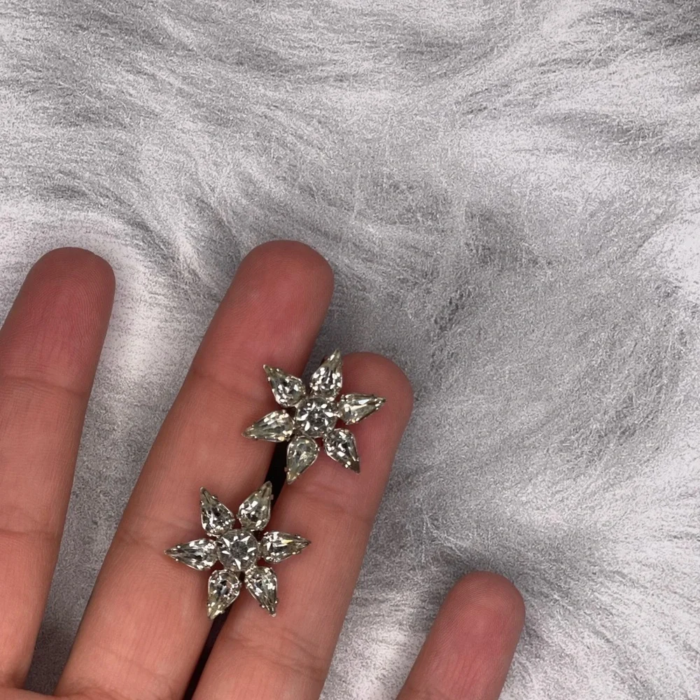 Elegant Vintage Silver Crystal Floral Screw on Earrings